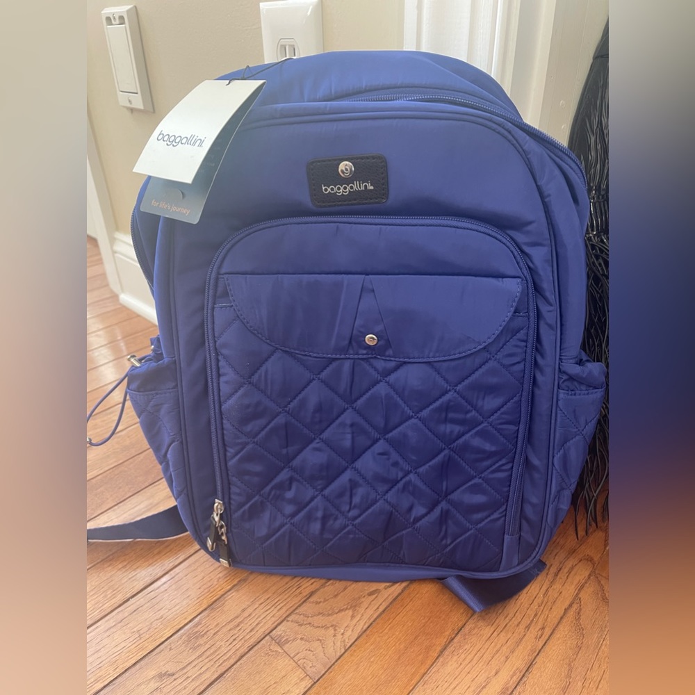 Baggalini diaper backpack